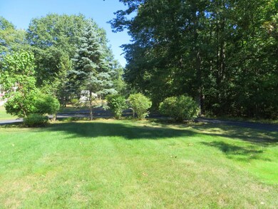 100 Patricia Dr, Portsmouth, NH 03801 - photo 7