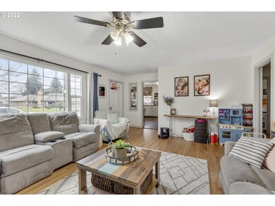 582 N Knights Bridge Rd, Canby, OR 97013 - photo 7