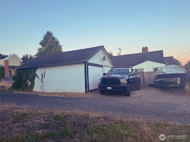 54 SW 7th St, Chehalis, WA 98532 - photo 2