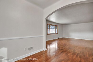 2009 Drexel Rd, Lansing, MI 48915 - photo 6