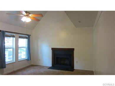 Great Room Features Cathedral Ceiling, Ceiling Fan