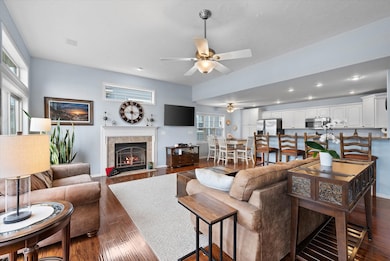 04-Living Room