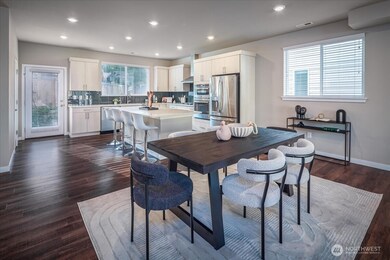 11821 82nd Place S, Seattle, WA 98178 - photo 3