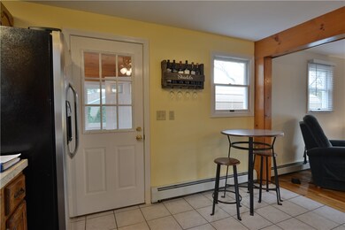 32 Sprague St, Greenville, RI 02828 - photo 4