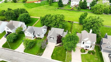 14876 S Summit St, Olathe, KS 66062 - photo 6