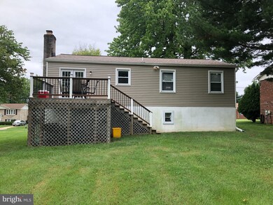 8700 Dunbar Ave, Hyattsville, MD 20785 - photo 2