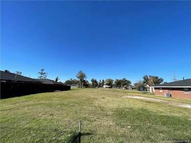 5204 Big Lake Rd, Lake Charles, LA 70605 - photo 2