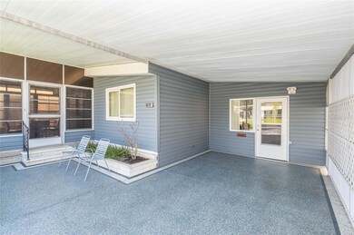 36702 Dina Dr, Zephyrhills, FL 33542 - photo 3