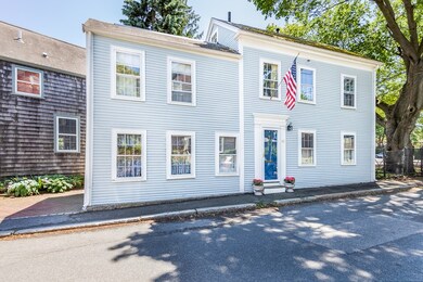 42 Elm St, Marblehead, MA 01945 - photo 2