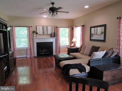 126 Sugar Maple Rd, Barto, PA 19504 - photo 4