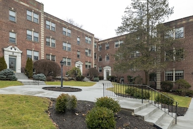 1490 Beacon St unit 4, Brookline, MA 02446 - photo 2