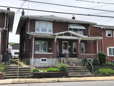 814 Chestnut St, Emmaus, PA 18049 - photo 2