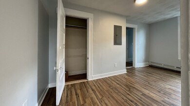 15 W Chestnut St unit 3 Right, Brockton, MA 02301 - photo 7