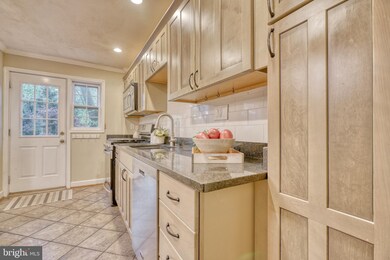 1659 Hardwick Rd, Towson, MD 21286 - photo 6
