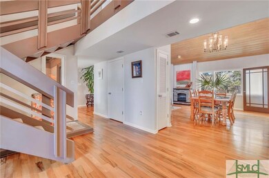 This beautiful executive home offers a split bedro
