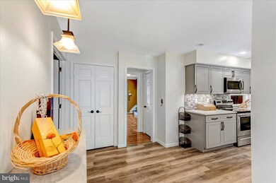 6639 Park Hall Dr, Laurel, MD 20707 - photo 6