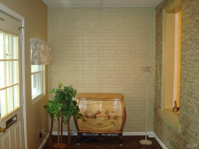 201 E Garrison St, Bethlehem, PA 18018 - photo 5