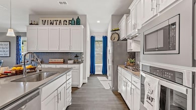 1421 Jackdaw Rd, Denton, TX 76205 - photo 4