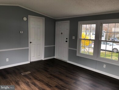 220 Nevada Ave, Williamstown, NJ 08094 - photo 4