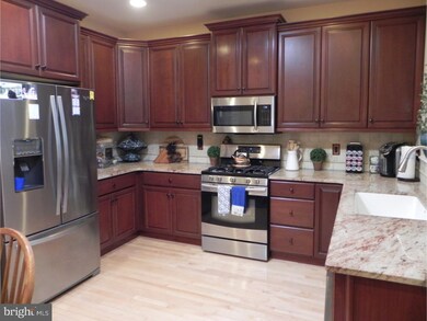 829 Persimmon Ln unit V136, Langhorne, PA 19047 - photo 2