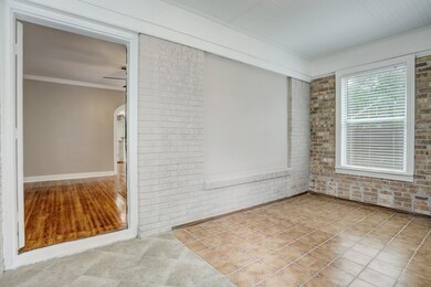 606 Fairbanks St, Houston, TX 77009 - photo 5