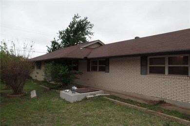 4300 NW 52nd St, Oklahoma City, OK 73112 - photo 2