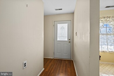 60 Bastian Dr, Mount Laurel, NJ 08054 - photo 5