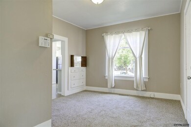 906 Takena St SW, Albany, OR 97321 - photo 7