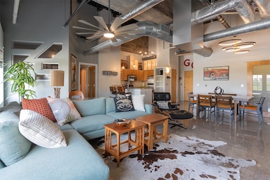Texas & Pacific Lofts unit 2012, Fort Worth, TX 76102 - photo 4