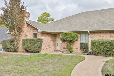 1618 Timber Creek Dr, Tyler, TX 75703 - photo 3