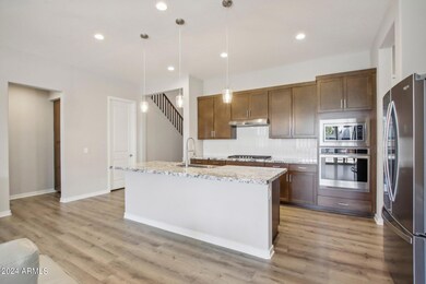 E Toledo Ave-013