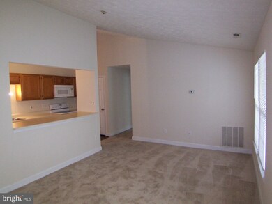 905 M Woodbridge Ct unit 905-M, Edgewood, MD 21040 - photo 5