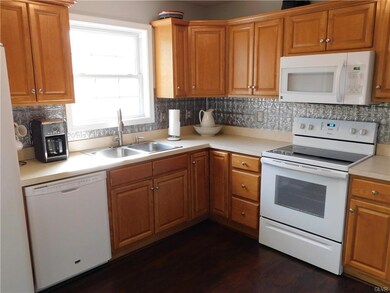 3858 Main St, Slatington, PA 18080 - photo 3