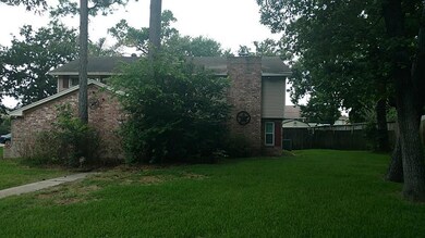 25403 Oakhurst Dr, Spring, TX 77386 - photo 2