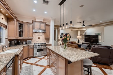 7652 Painted Dunes Dr, Las Vegas, NV 89149 - photo 5