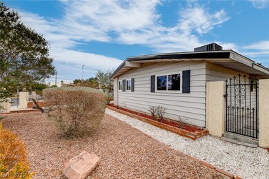 4405 Hillcrest Ave.