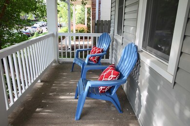 Full front porch