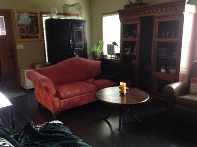 927 Silver Fox Dr, Central Point, OR 97502 - photo 3