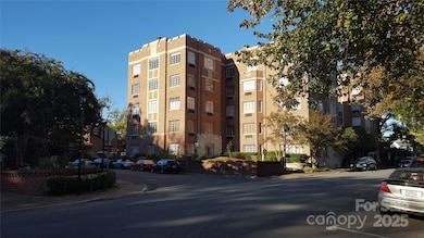 301 W 10th St unit 206, Charlotte, NC 28202 - photo 2