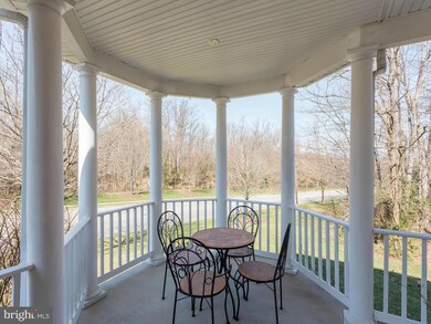 16017 Hayes Ln, Woodbridge, VA 22191 - photo 3