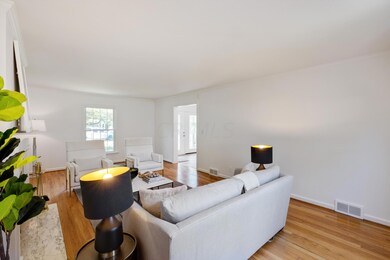 378 Northview Dr, Columbus, OH 43209 - photo 6