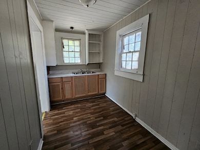 306 S Van Buren St, Albany, GA 31701 - photo 3