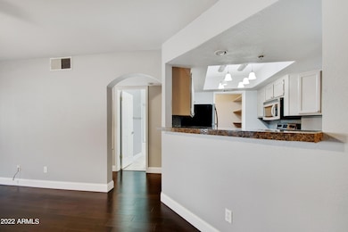 9. LivingRoom2