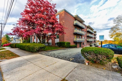 100 Grandview Ave unit 11A, Quincy, MA 02170 - photo 2