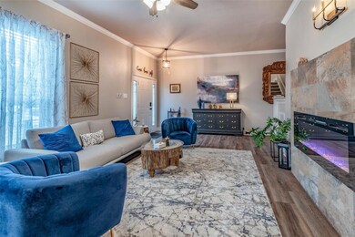 1217 W Gandy St, Denison, TX 75020 - photo 5