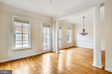 4704 Monaco Cir, Bethesda, MD 20814 - photo 4