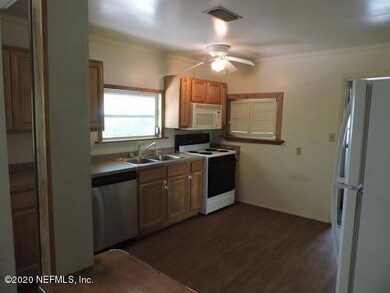 7946 Lake Geneva Ln, Keystone Heights, FL 32656 - photo 3