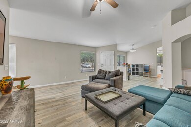 28421 N 46th St-10