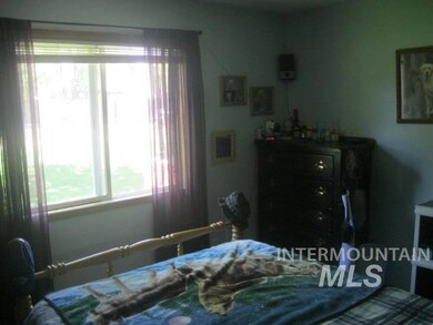 1817 S Woodland Dr, Nampa, ID 83686 - photo 7