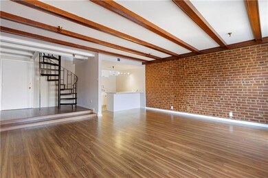 525 Conti St unit 3, New Orleans, LA 70130 - photo 4